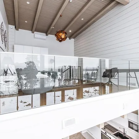 Naava 303 Loft - Kaksikerroksinen Lasiseinaehuoneisto Jaervinaekoealalla דירה *