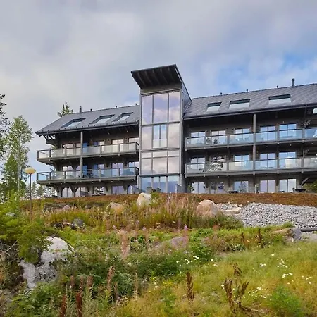 Naava 303 Loft - Kaksikerroksinen Lasiseinaehuoneisto Jaervinaekoealalla