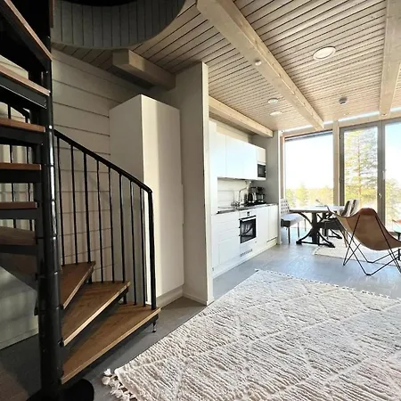 Naava 303 Loft - Kaksikerroksinen Lasiseinaehuoneisto Jaervinaekoealalla 公寓 Ähtäri